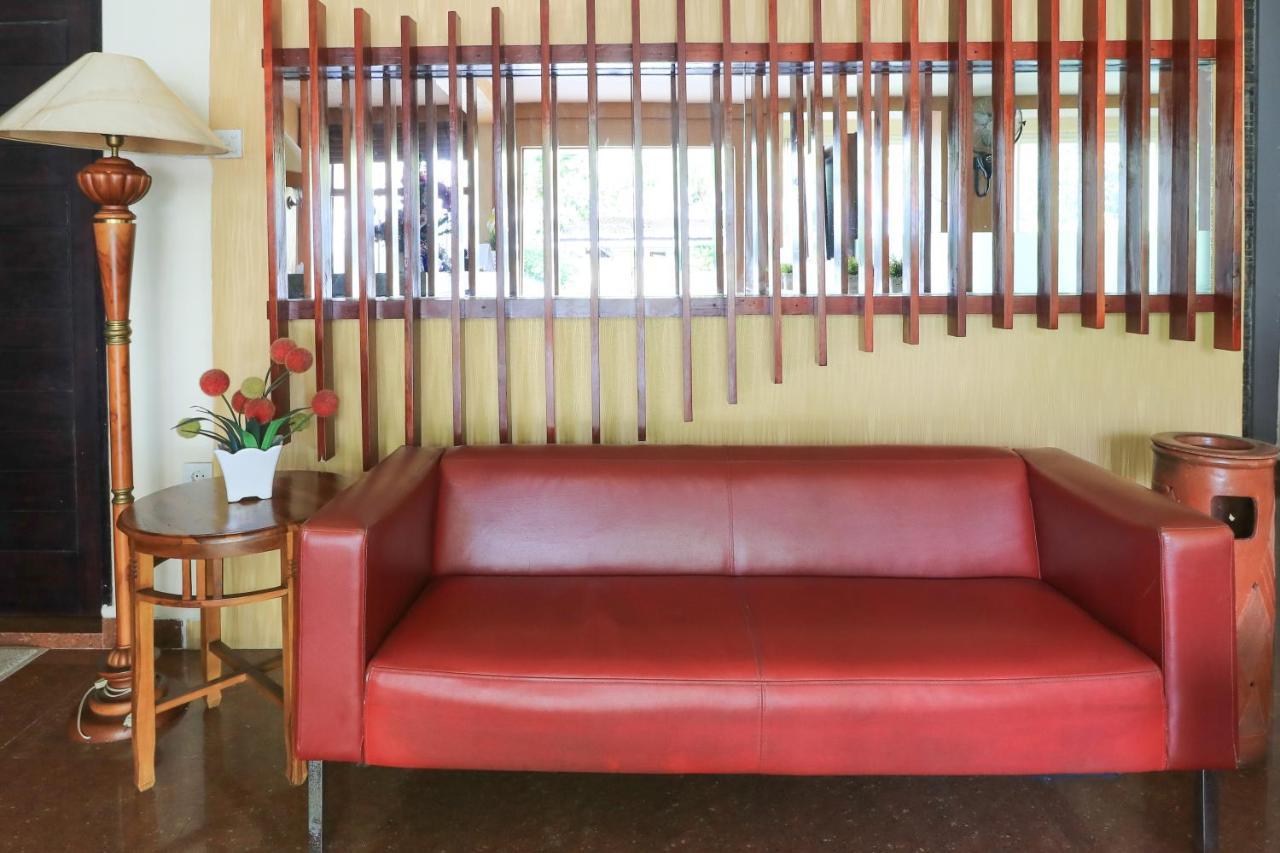 City Hotel Mataram Extérieur photo