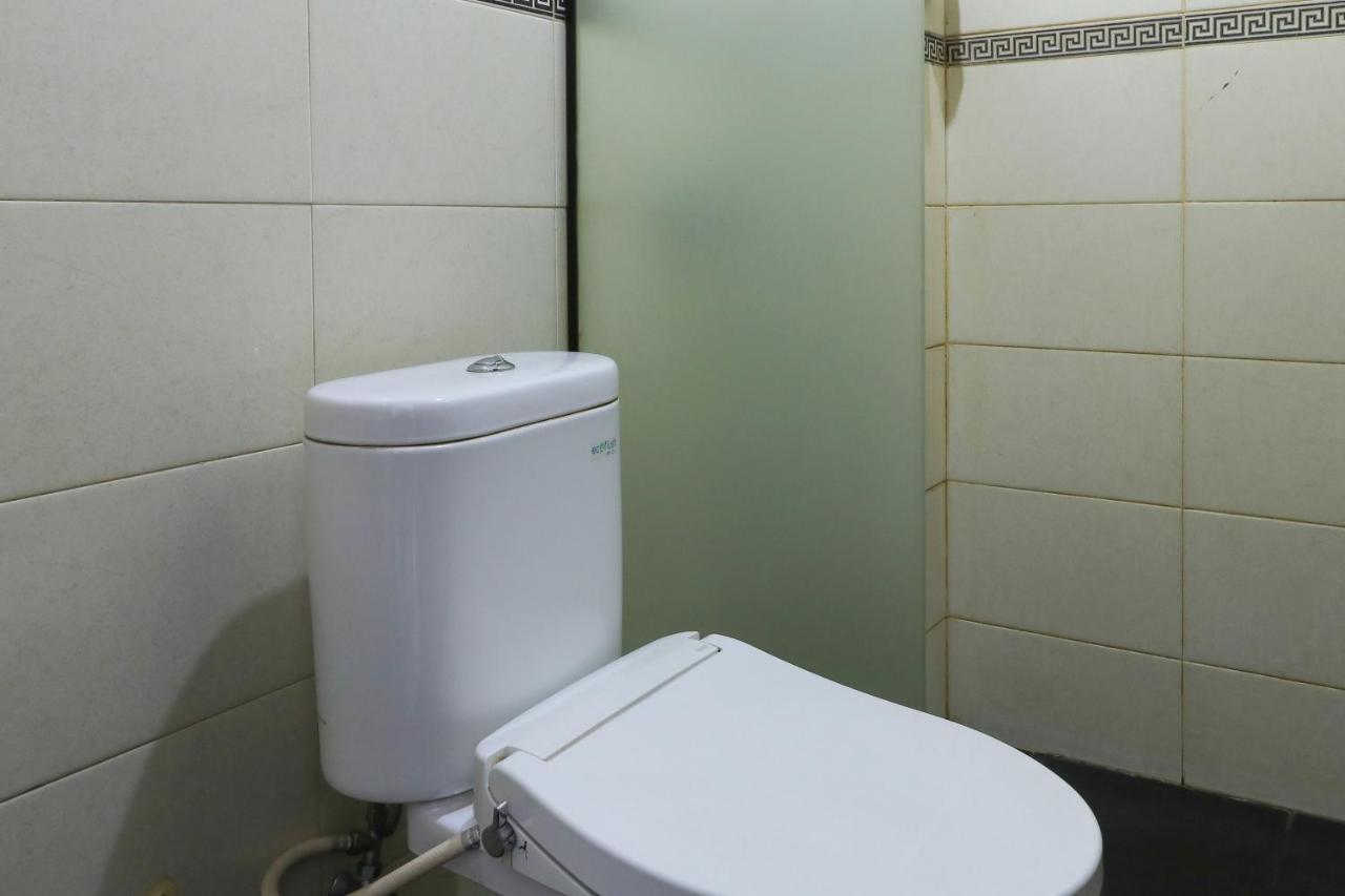 City Hotel Mataram Extérieur photo